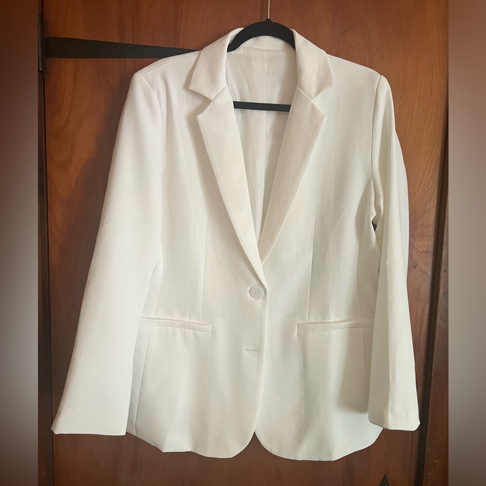 Blazer womans no brand name white